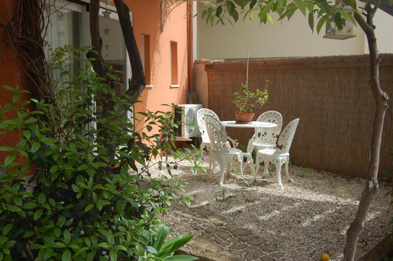 Casa Satta 1925 Hotel Olbia Exterior photo