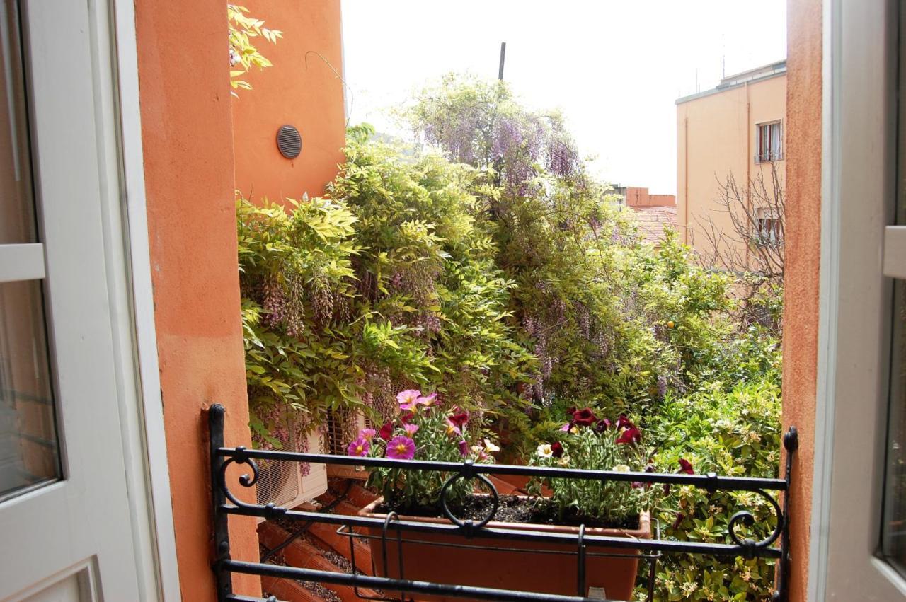 Casa Satta 1925 Hotel Olbia Exterior photo